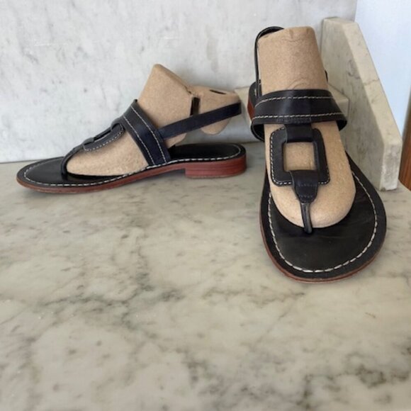 BERNARDO Women's Tegan T-Strap Leather Slingback Sandals 8 - Picture 10 of 16